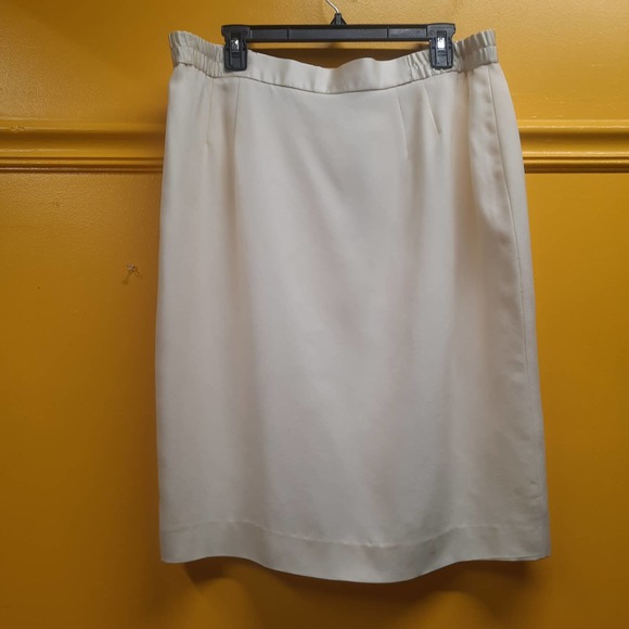 Vtg 90's Ann French custom Ivory 3 piece lined skirt, top and suit blazer - Picture 6 of 8